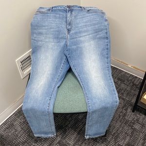 Vera Wang Skinny Jeans